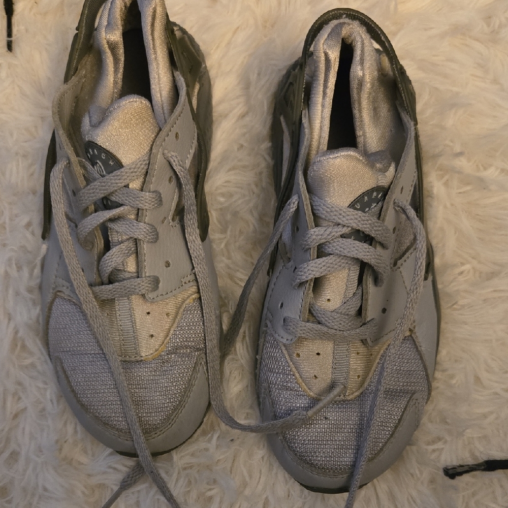Nike Air Huarache Run (GS) Boy's SNEAKERS